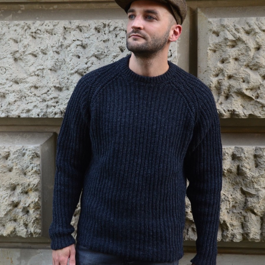 Irischer Wollpullover mit Raglanärmeln von FISHERMAN out of IRELAND Irischer Wollpullover mit Raglanärmeln von FISHERMAN out of IRELAND