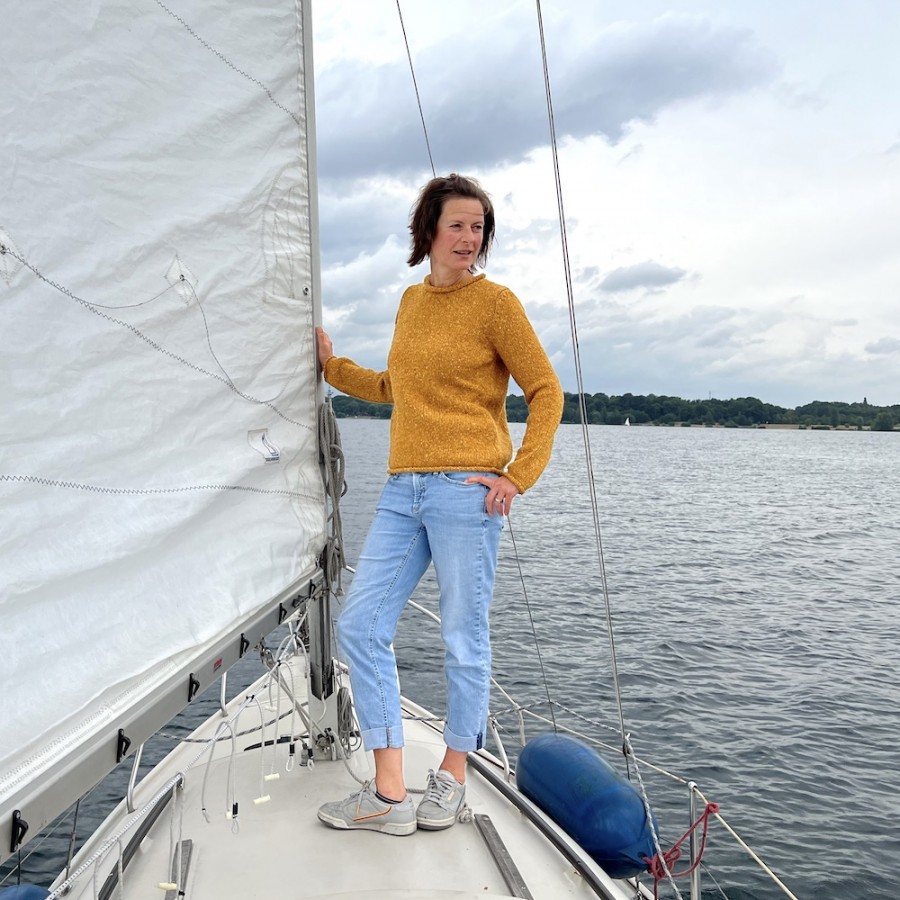 Lässiger Donegal Tweed Pullover mit Rollbündchen von Fisherman