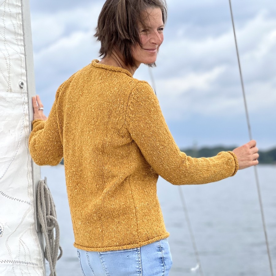 Lässiger Donegal Tweed Pullover mit Rollbündchen von Fisherman