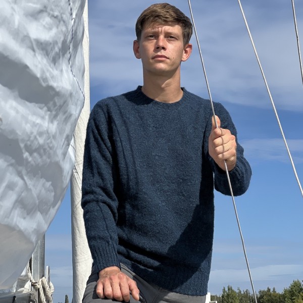 Leichter, melierter Shetland-Wollpullover vom belgischen Label HOWLIN´.