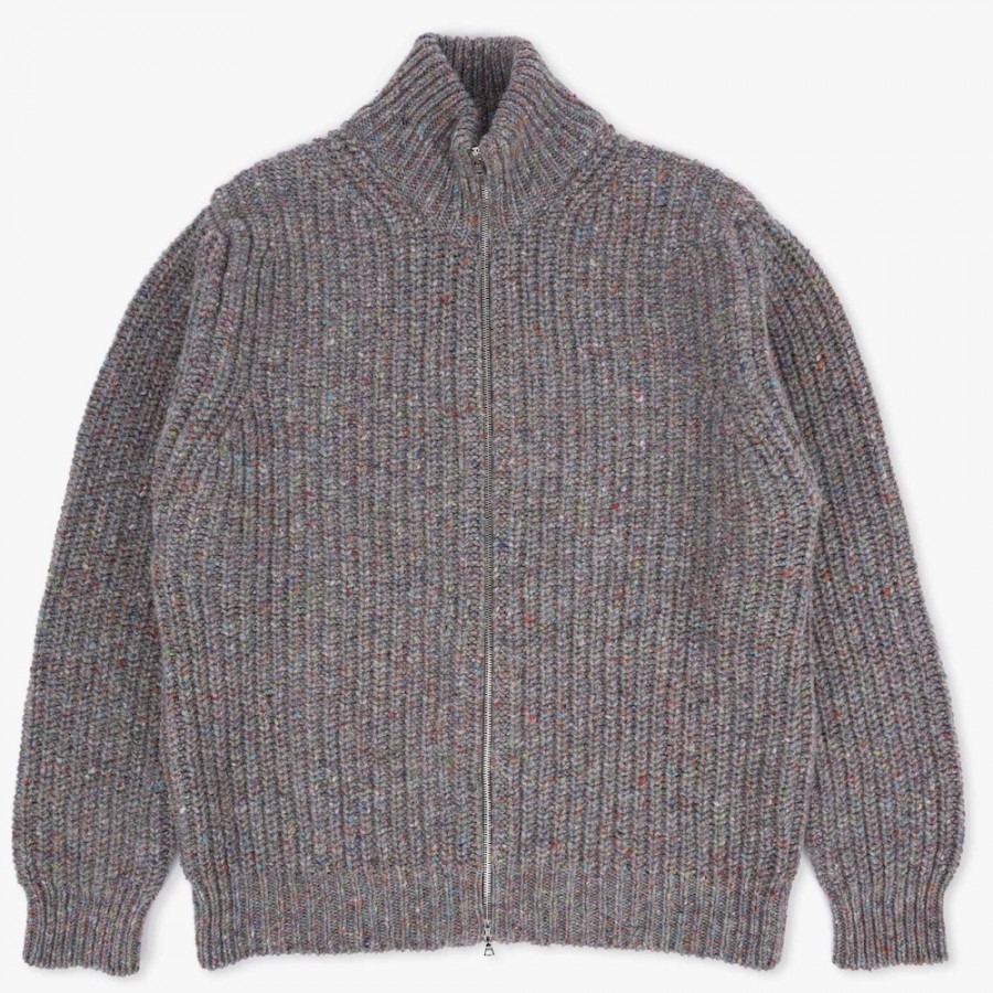 Strickjacke aus schottischer Wolle mit grobem Finish und Reißverschluss  vom belgischen Label HOWLIN´.