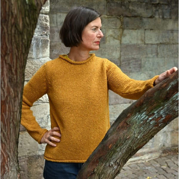 Lässiger Donegal Tweed Wollpullover mit Rollbündchen von Fisherman out of Ireland