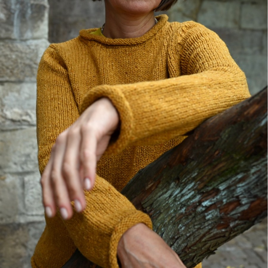 Lässiger Donegal Tweed Wollpullover mit Rollbündchen von Fisherman out of Ireland