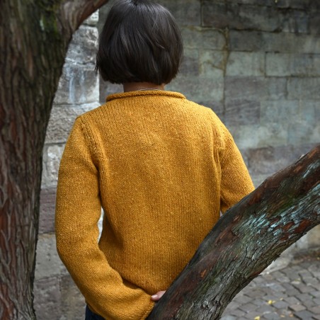Lässiger Donegal Tweed Wollpullover mit Rollbündchen von Fisherman out of Ireland