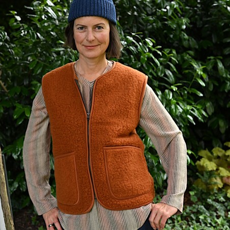 Sehr, sehr lässige Weste aus reiner Schafwolle von COLDBREAKER/YOKO WOOL aus Irland