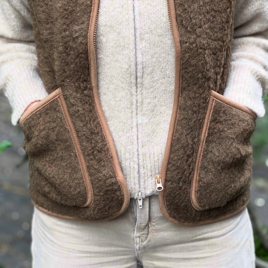 Sehr, sehr lässige Weste aus reiner Schafwolle von COLDBREAKER/YOKO WOOL aus Irland