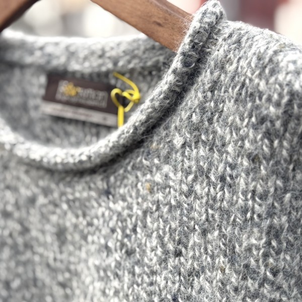 Donegal Tweed meets Alpaca - sehr weicher Rollbündchen Wollpullover von Fisherman