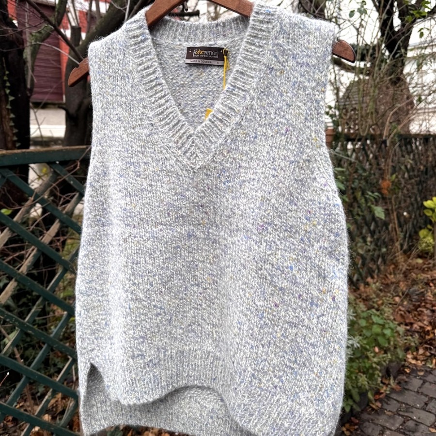 Donegal Tweed meets Alpaca - Extraweicher Pullunder von Fisherman out of Ireland