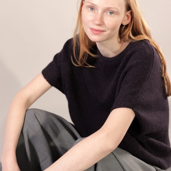 Leichter Kurzarm-Pullover aus 100% Alpaka von der französischen Marke LES RACINES DU CIEL