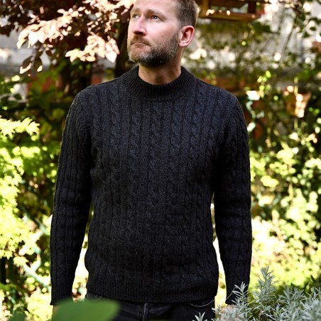 Eamon F., Merino-Kaschmir Pullover mit flachen Zopfmuster von Fisherman.