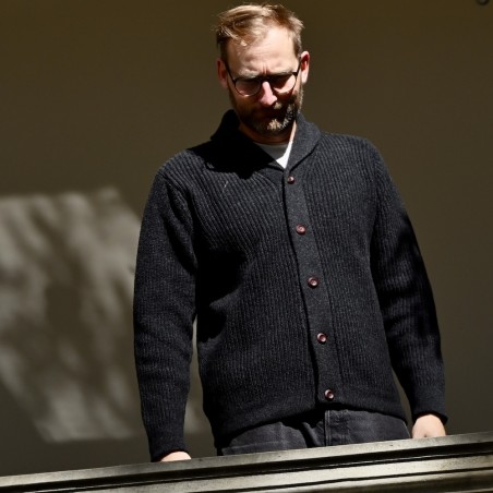 Fantastischer Rippenstrick Cardigan aus hochwertiger Geelong-Wolle von Fisherman out of Ireland
