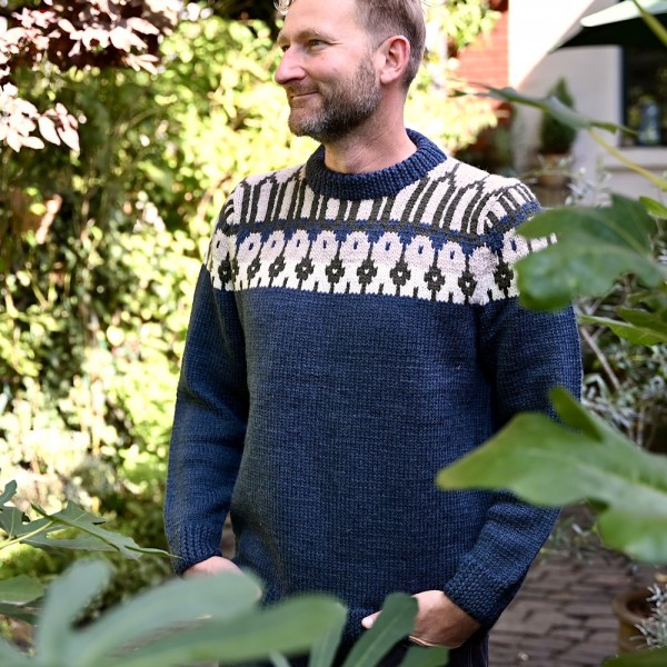 FREDE ist ein wunderschöner handgestrickter Pullover von der dänischen Marke FUZA WOOL.