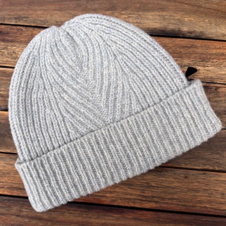 Fisherman Mütze aus Merinowolle mir Kaschmir veredelt. Made in Ireland