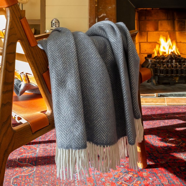 Sehr große Merino-Kaschmir Wohndecke GREATER CORK aus Irland von JOHN HANLY