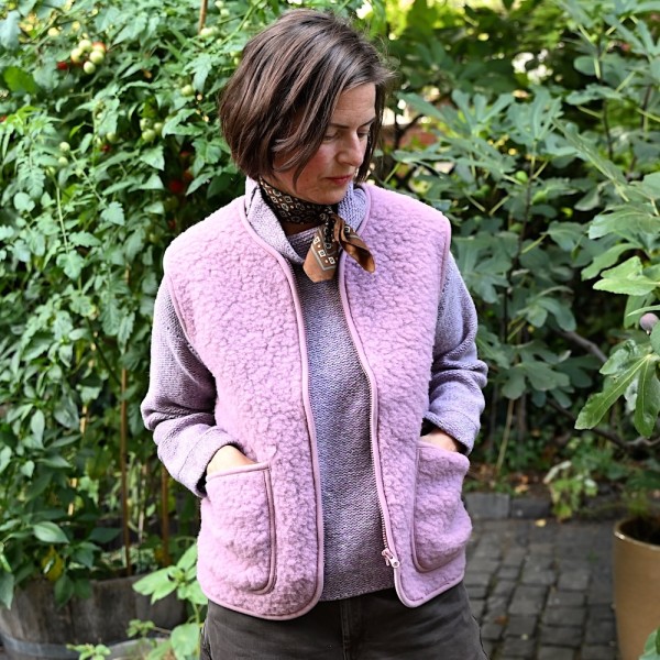 Sehr, sehr lässige Weste aus reiner Schafwolle von COLDBREAKER/YOKO WOOL aus Irland