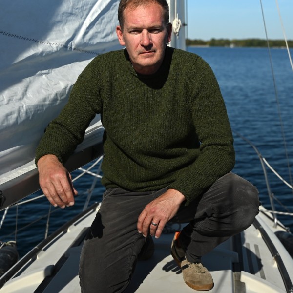Tony T. ist ein Donegal Tweed Pullover von Fisherman out of Ireland.