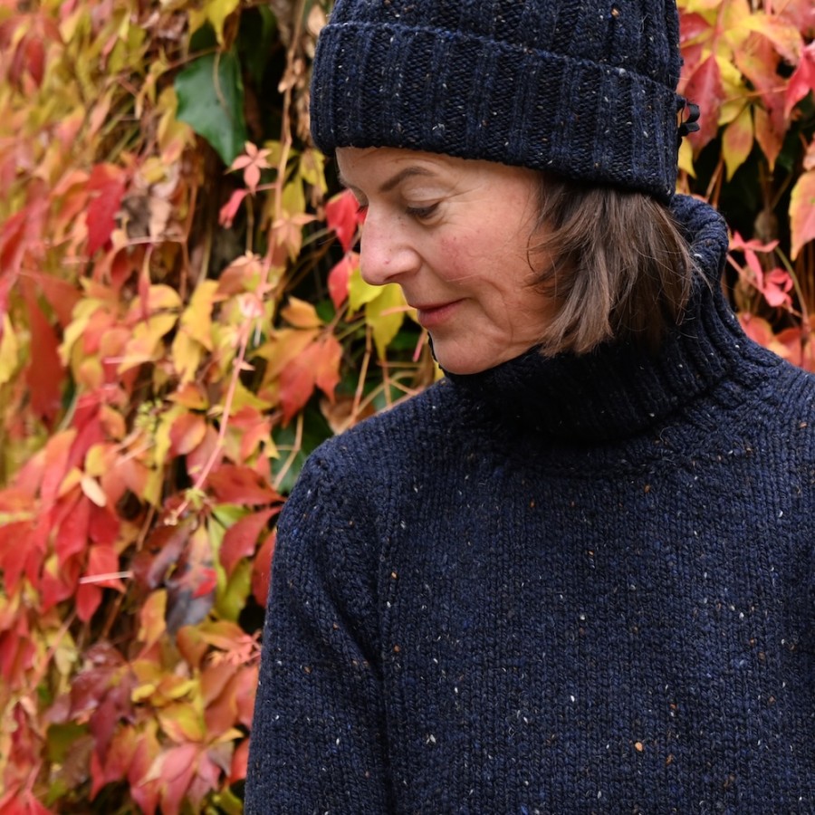 Rollkragenpullover aus weichem Donegal Tweed von Fisherman out of Ireland.