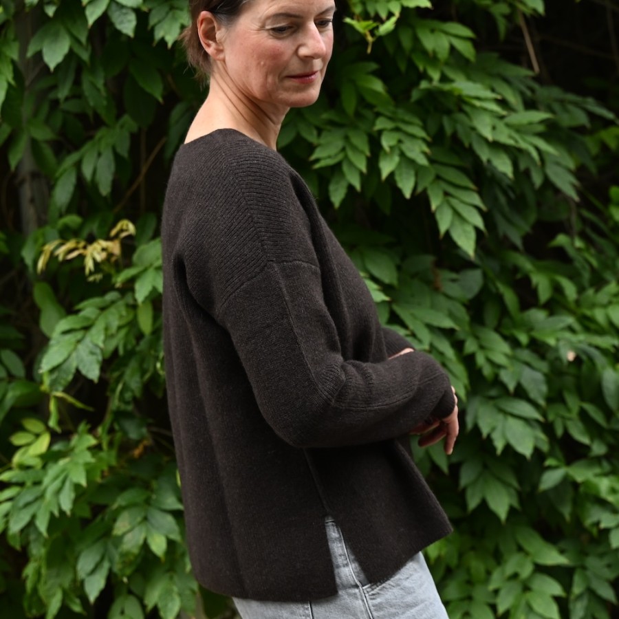 Loose Fit Wollpullover aus reiner mongolischer YAK Wolle. Von Steppenstrolch.